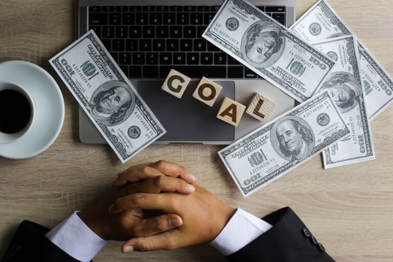 10 Smart Financial Habits Every Small Business Owner Should Develop